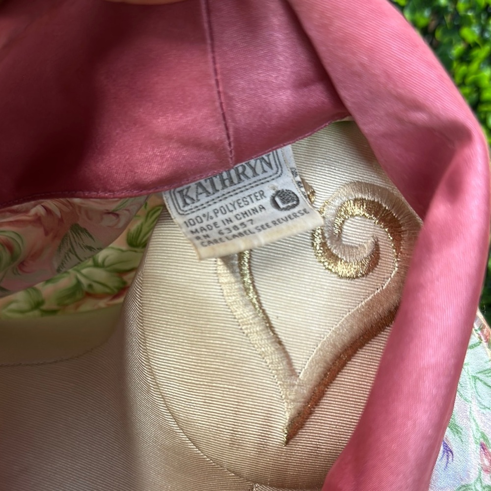Floral Satin Robe with Pink Trim 3/20/26 - Picture 3 of 17